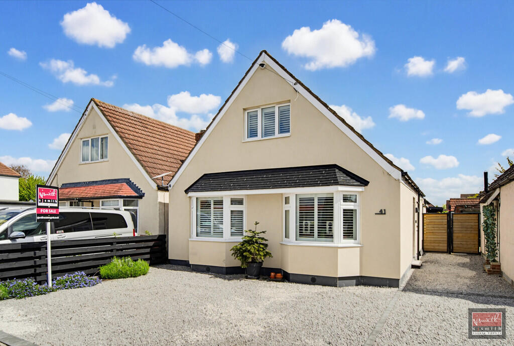 4-bed detached on Sandells Avenue, Ashford, £650,000
