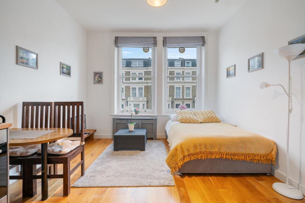 Apartment in London - View 2