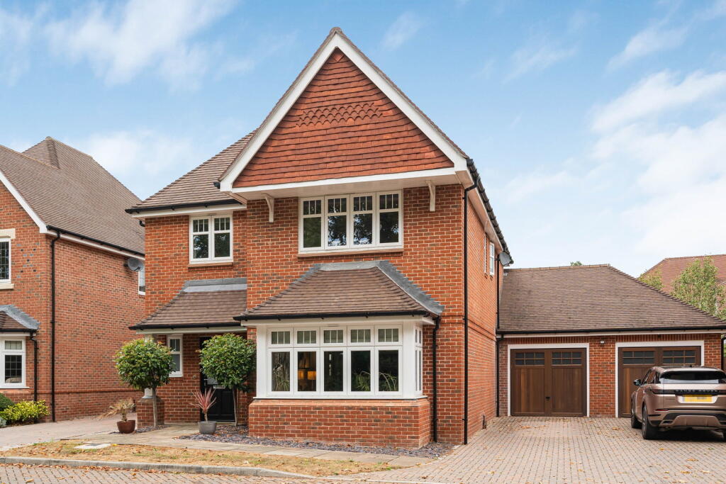 House in Waverley, Cranleigh
