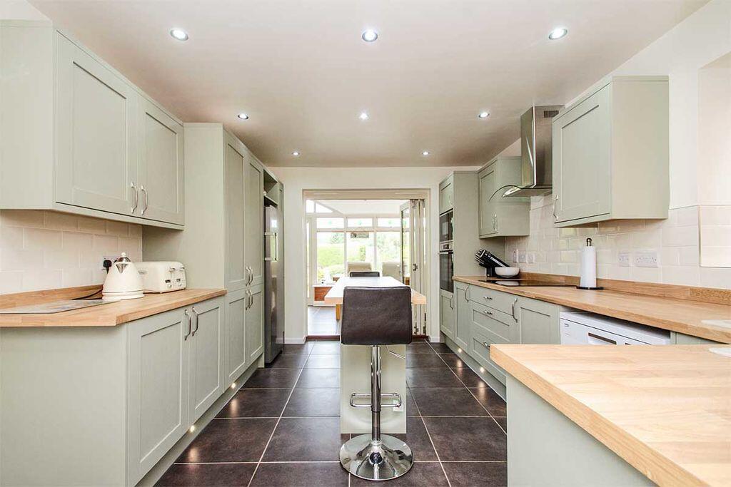 House in Lichfield, Burntwood - View 4