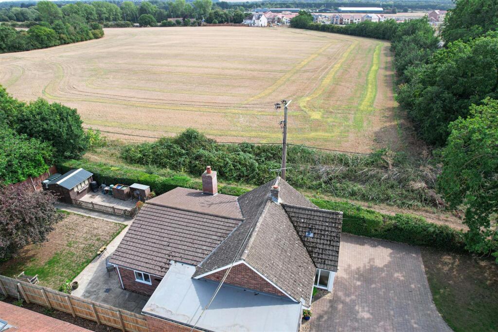 House in East Cambridgeshire, Kennett - View 2
