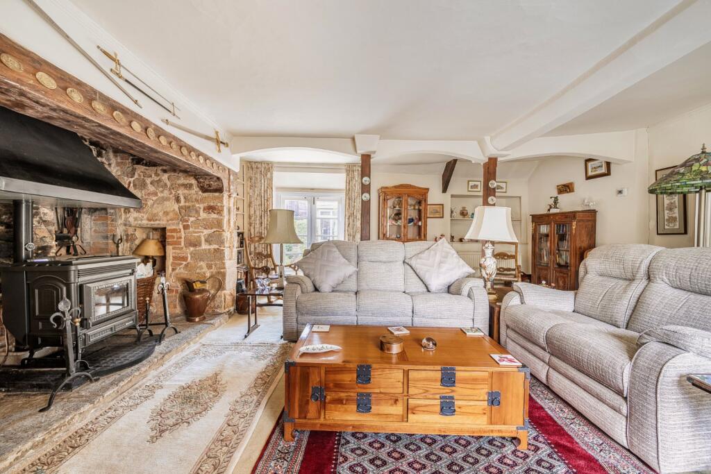 Puckington, Ilminster, TA19 photo 2