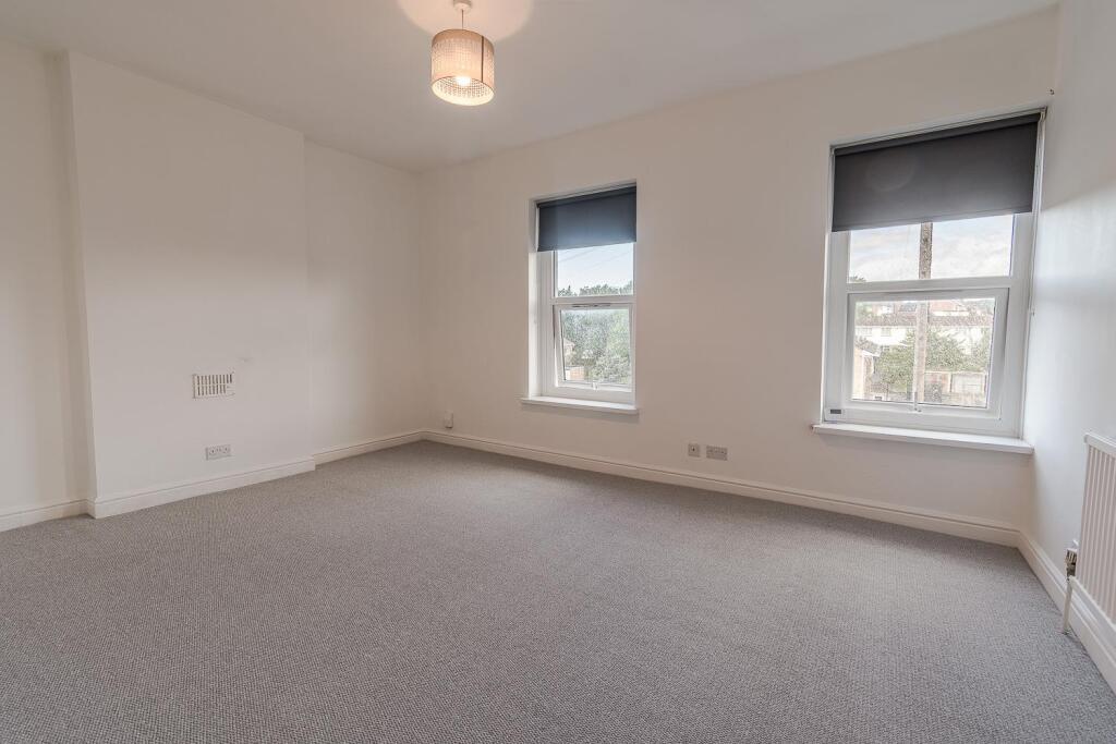 House in Barry, Vale of Glamorgan - View 5