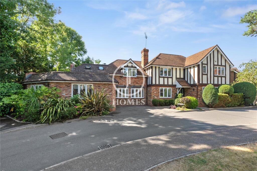 Main image of property: Linfield Close, London, NW4