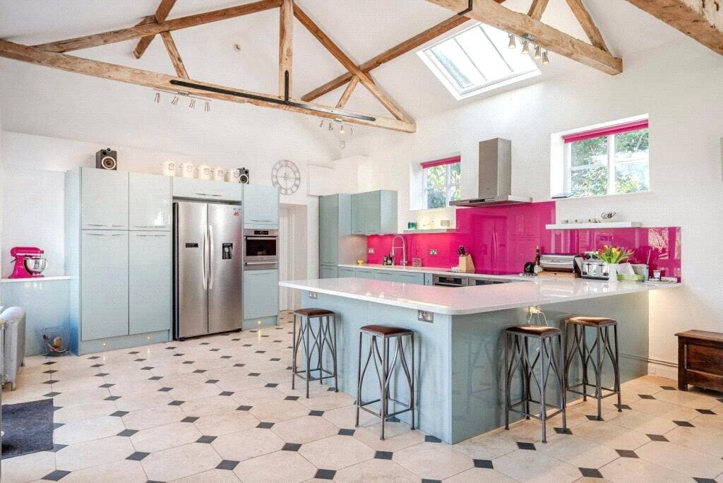 House in Kingston upon Thames - View 5