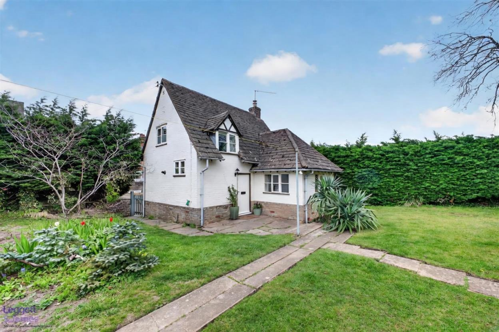 Main image of property: 2 Weston Road, Bretforton, Evesham