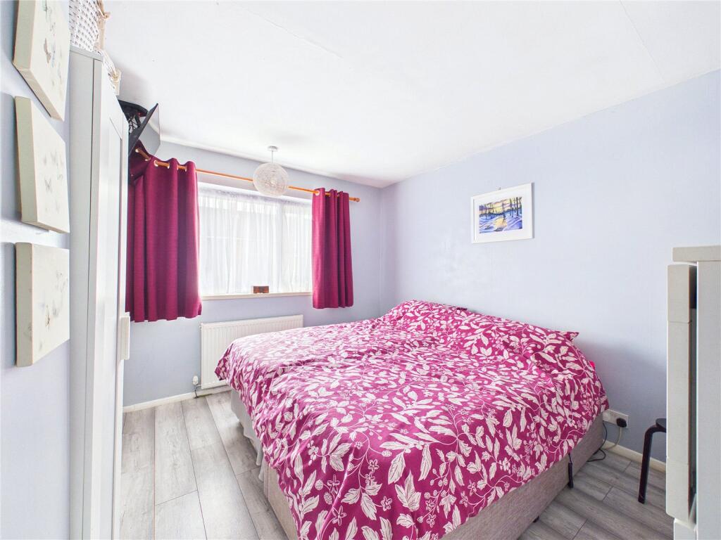 Trehearn Road, Droitwich Spa, Worcestershire, WR9 photo 3