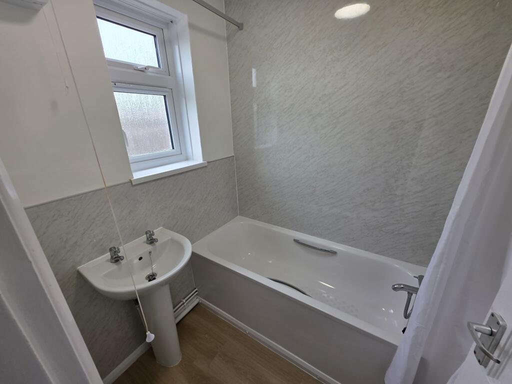 House in Bath - More