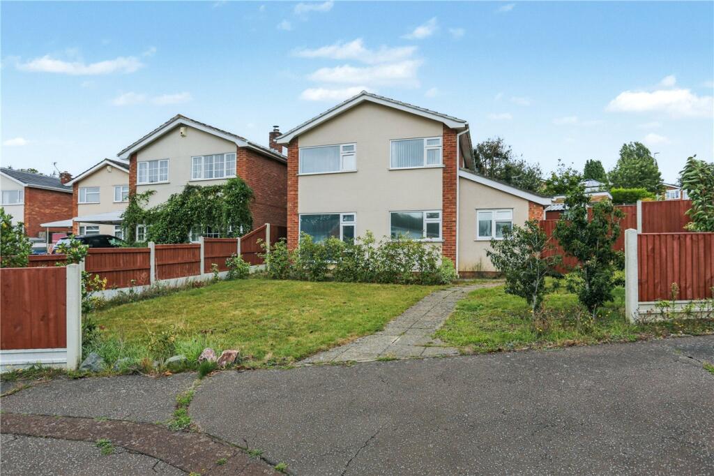 Main image of property: Leng Crescent, Eaton, Norwich, Norfolk, NR4
