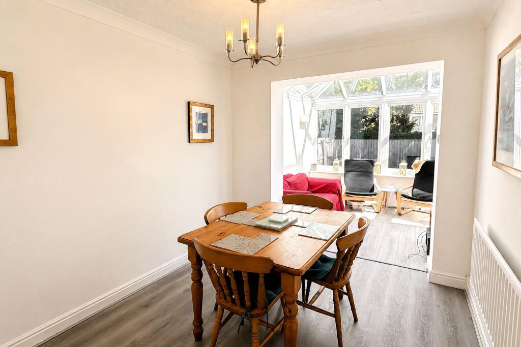 House in Warminster, Wiltshire - View 5