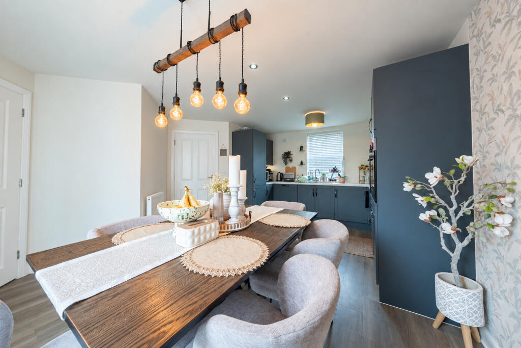 House in Blaby, Lubbesthorpe - View 2