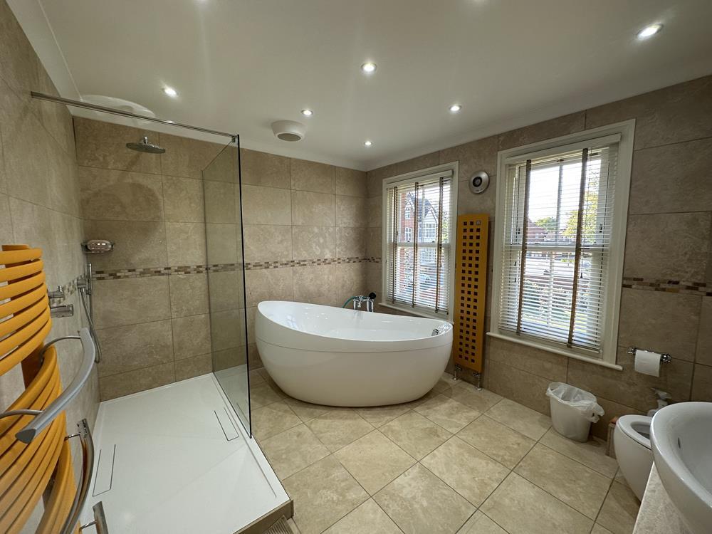 Kimbolton Road, Bedford, MK40 - View 4