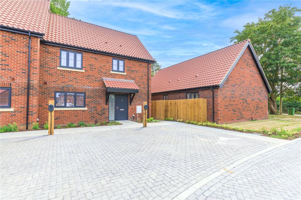 House in Norwich - More
