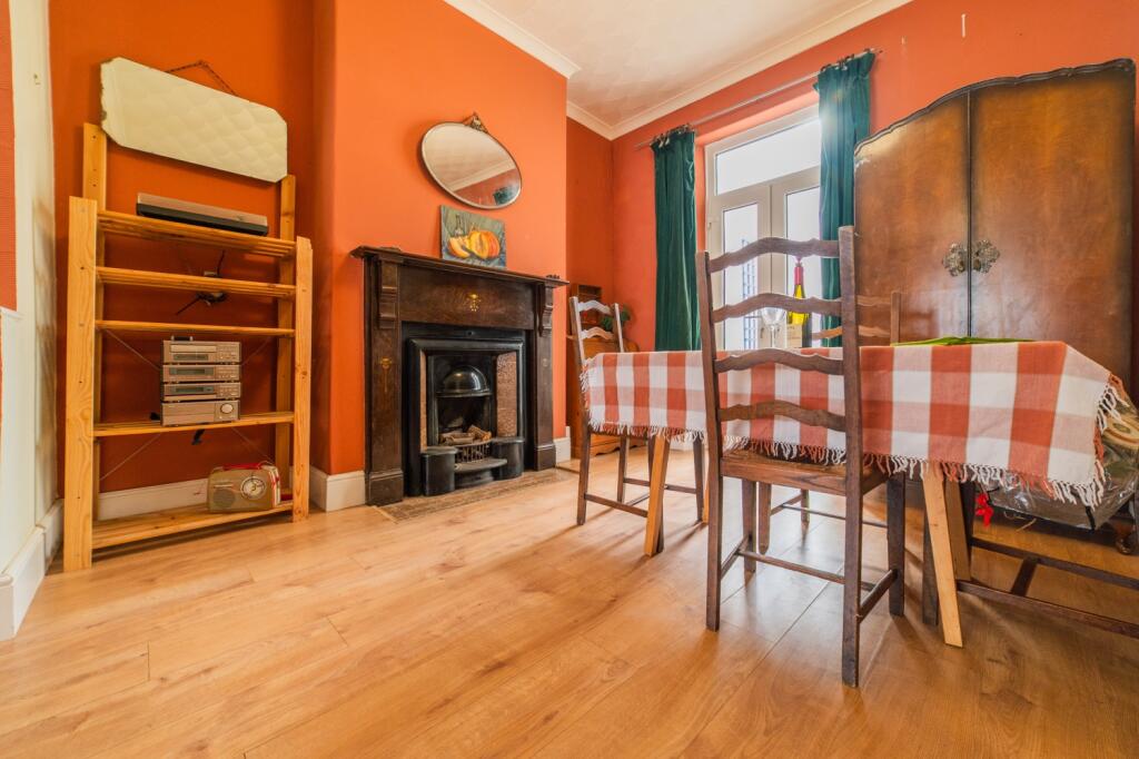 House in Cardiff, Adamsdown - View 3