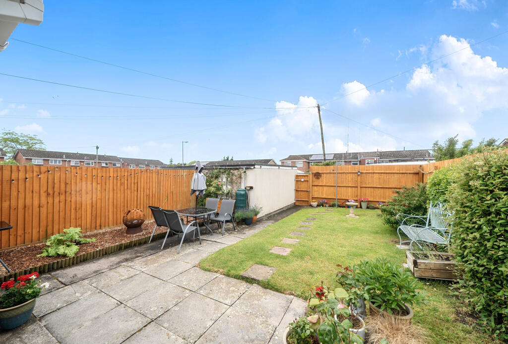 Philippa Close, Bristol, Somerset, BS14 photo 5