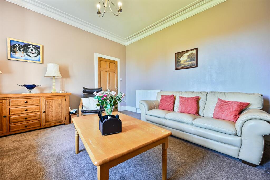 House in Motherwell - View 4