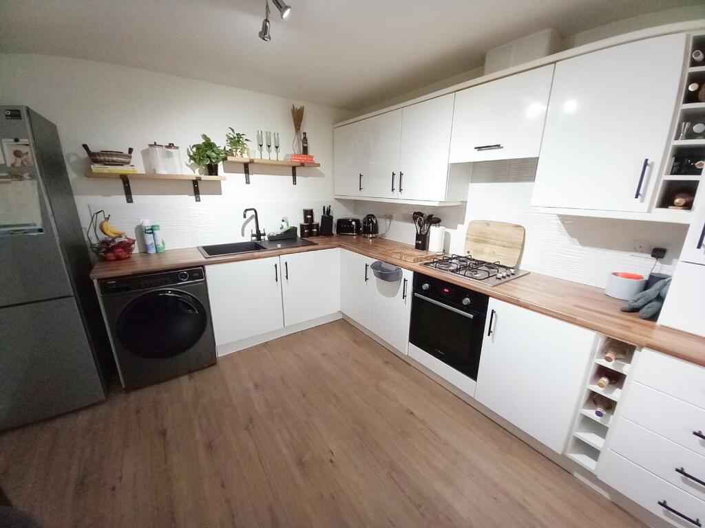 Queens Park Road, Spennymoor, County Durham, DL16 photo 4