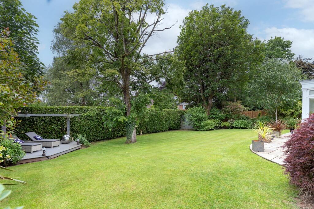 Additional image 25 of Greenhurst Drive, Barnt Green, B45