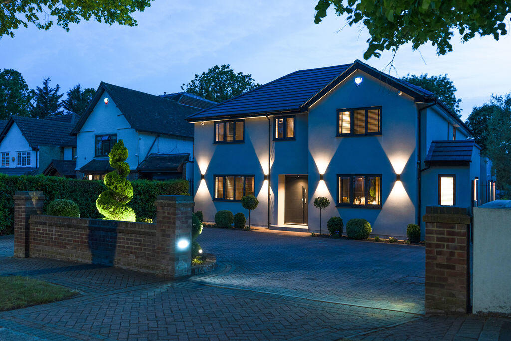 Main image of property: Bellfield Avenue, Harrow Weald