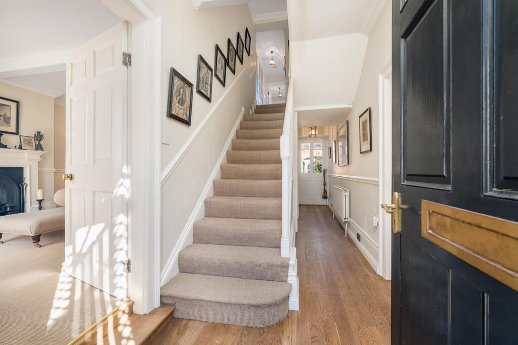 Church Street, Southwell, NG25 - View 3