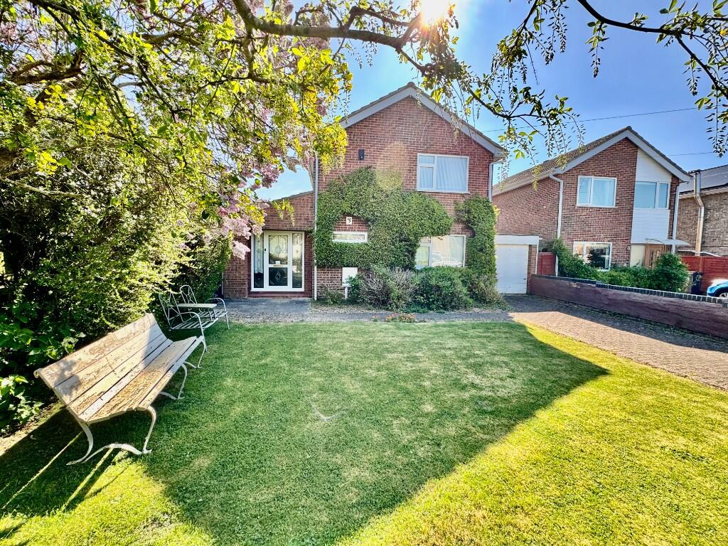 Main image of property: Catlow Close, NN9