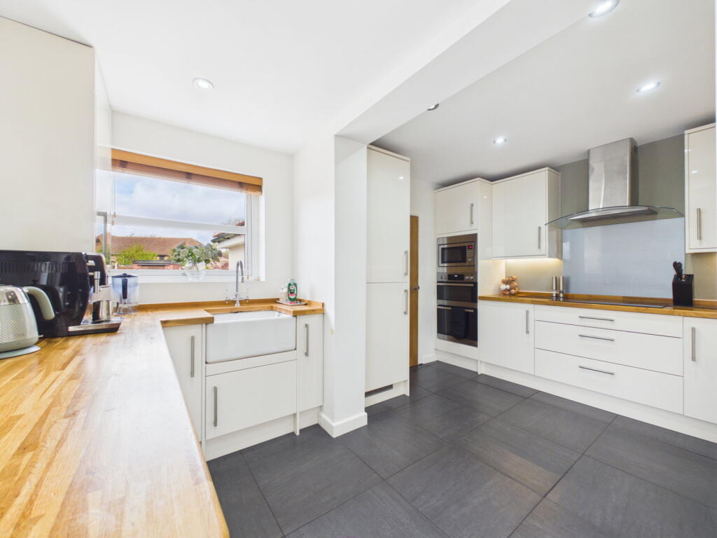 House in Rochester - View 3