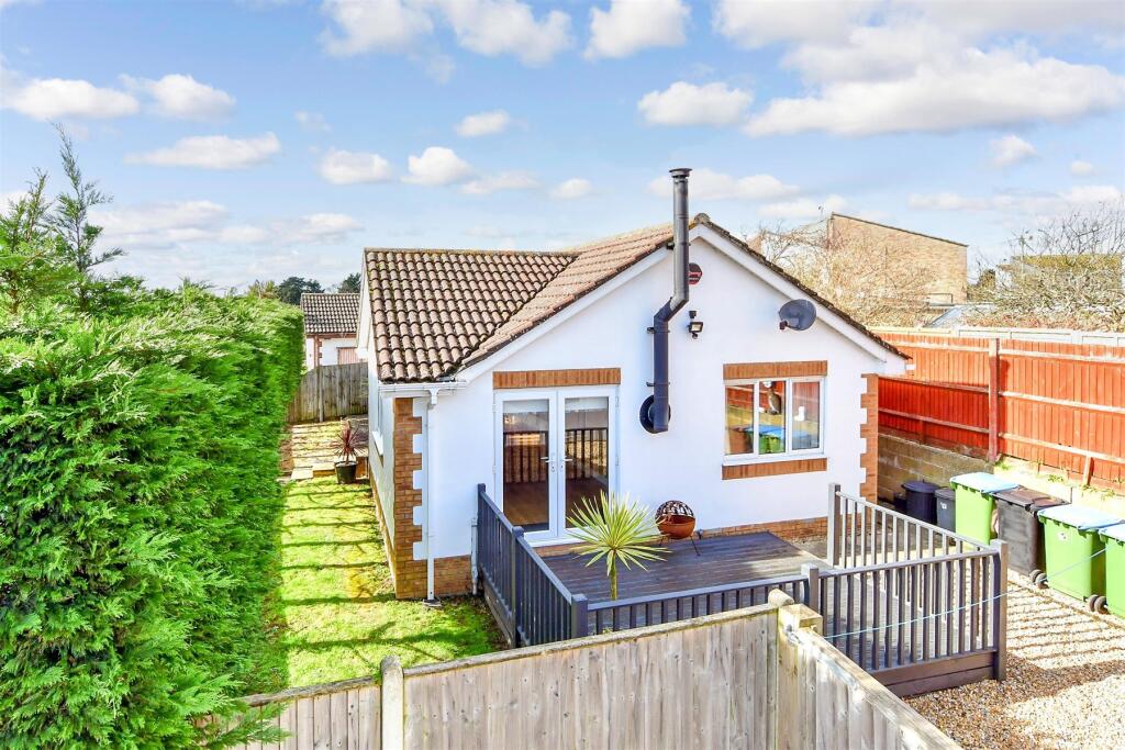 Main image of property: Well Road, Bognor Regis, West Sussex