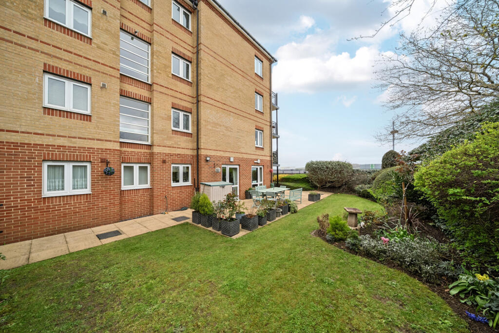 Main image of property: Wharfside Close, Erith