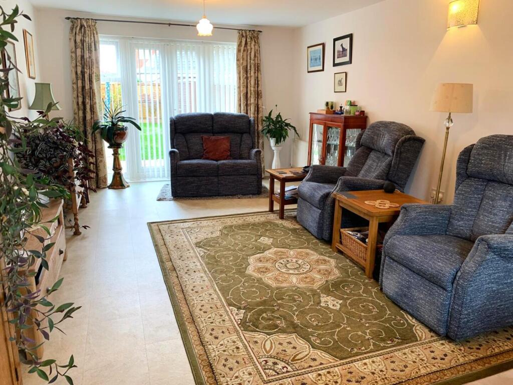 House in Taunton - View 5