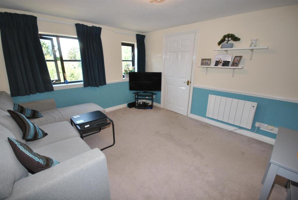 Lunchfield Lane, Moulton, Northampton - View 3