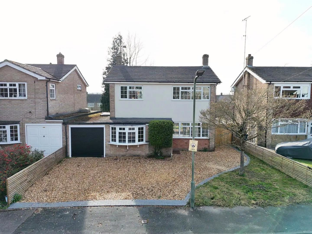 Main image of property: Foxhurst Road, Ash Vale, GU12 5DY