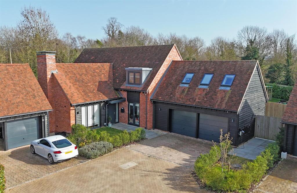 Main image of property: Cuddington, Buckinghamshire