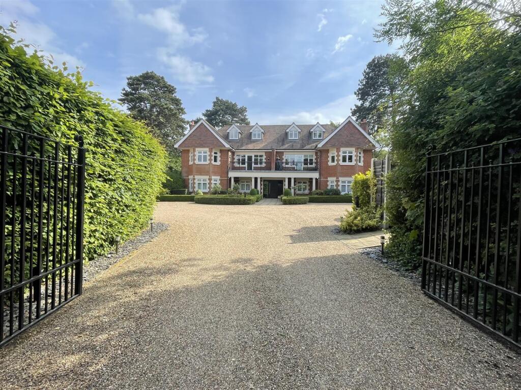 Main image of property: Copthill Lane, Kingswood