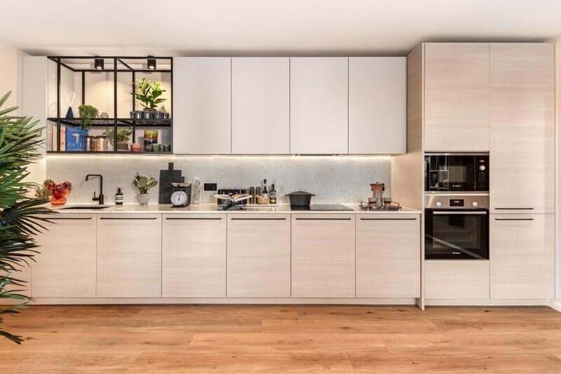 Main image of property: Heron Wharf, 
Leven Road, 
London, 
E14