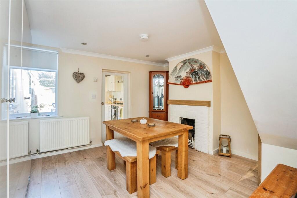 House in Portsmouth - View 4