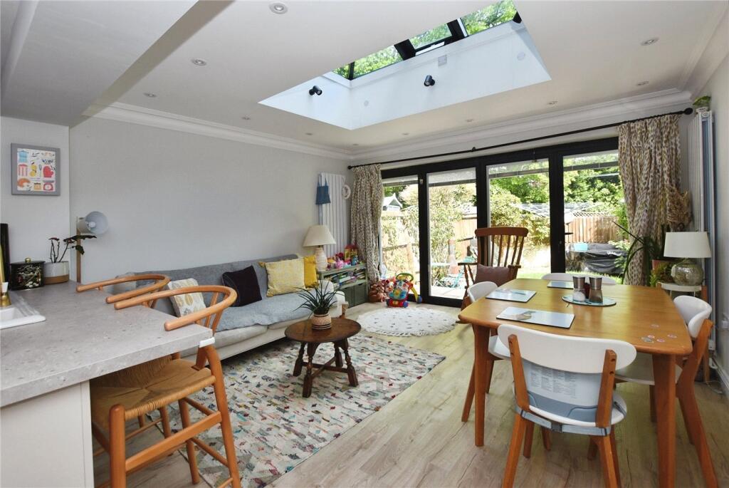 House in Salisbury - View 3