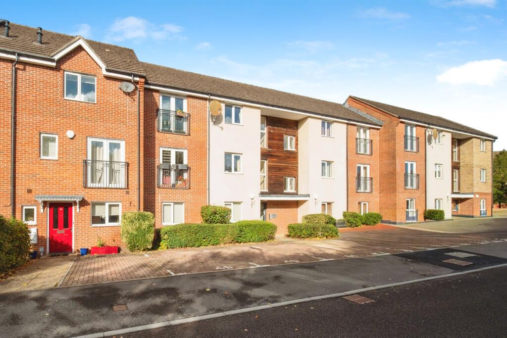 Main image of property: Skippetts Gardens, Basingstoke