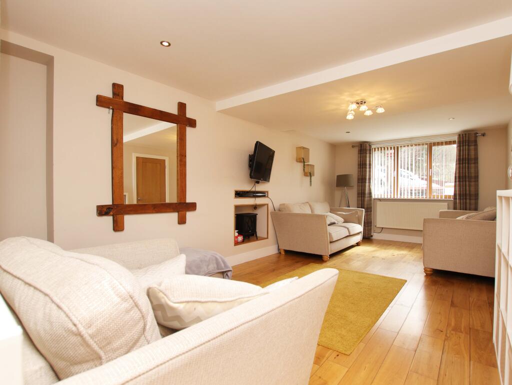 House in Newport, Tredegar - View 2