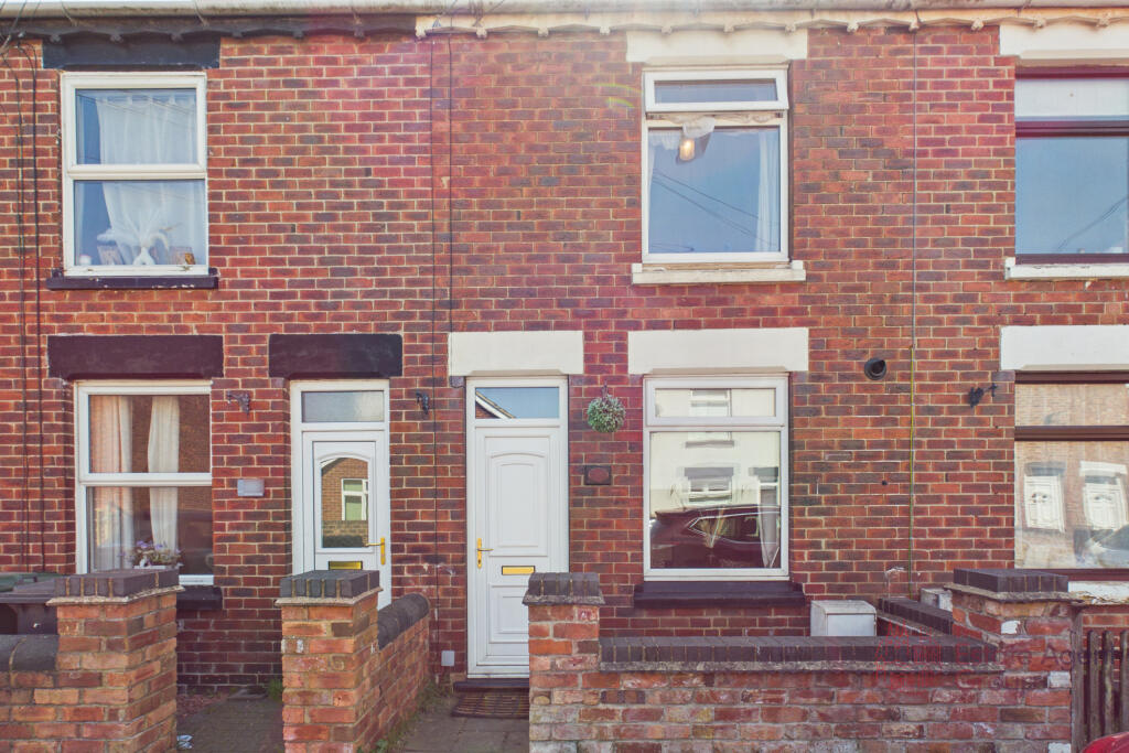 Oxford Street, Church Gresley, Swadlincote, Derbyshire photo 4