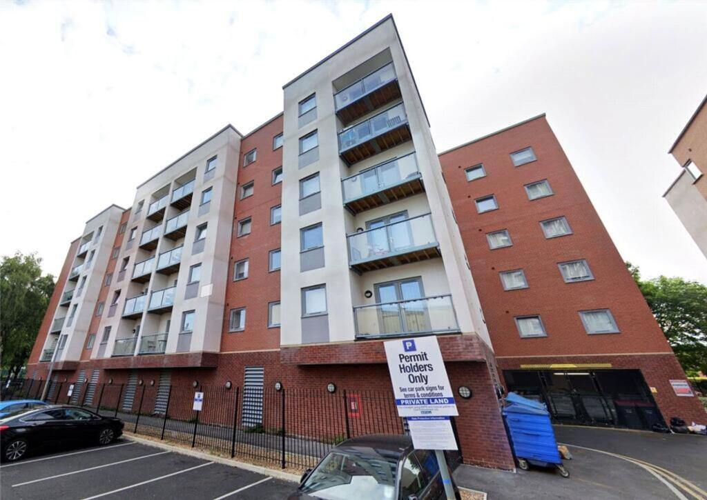 Apartment in Salford, Ordsall - View 5