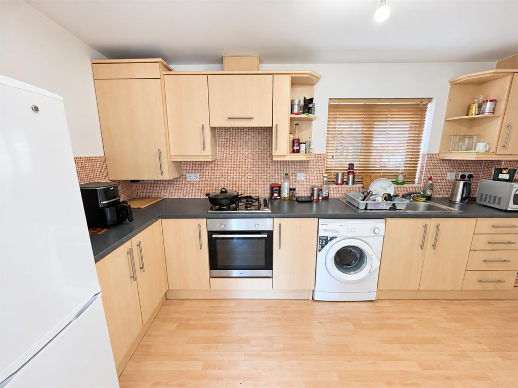 House in Bridgwater, West Bridgwater, Durleigh & Haygrove, Somerset - View 4