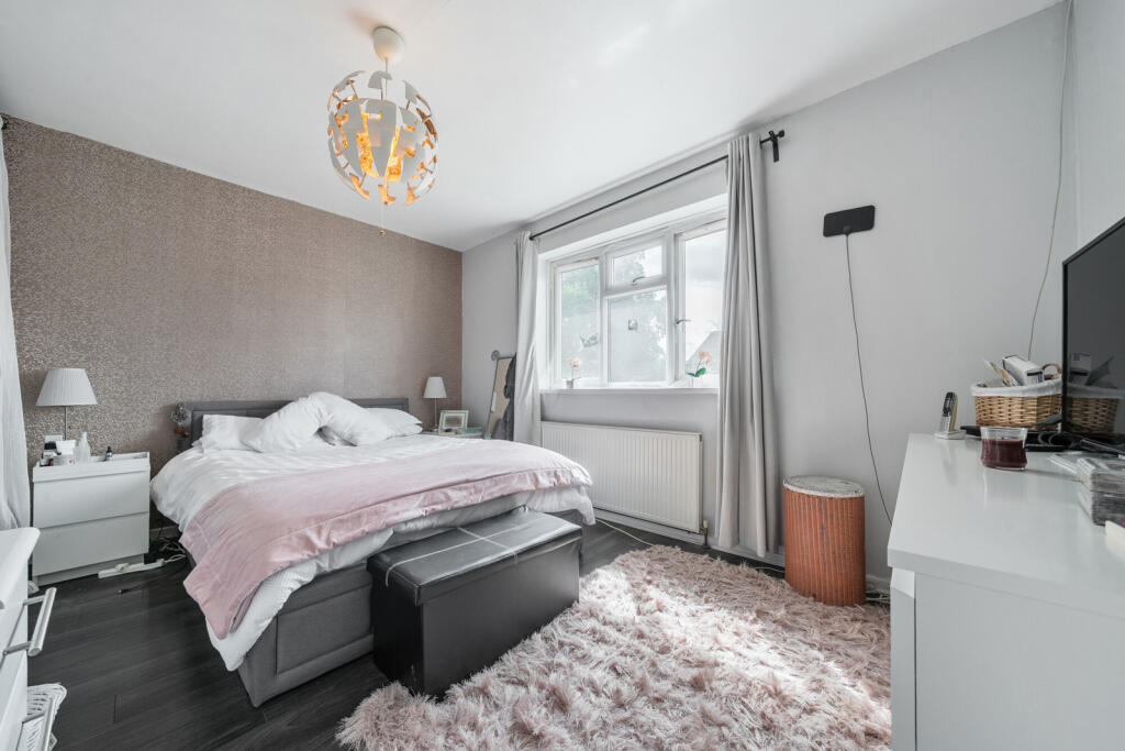 House in London - View 5