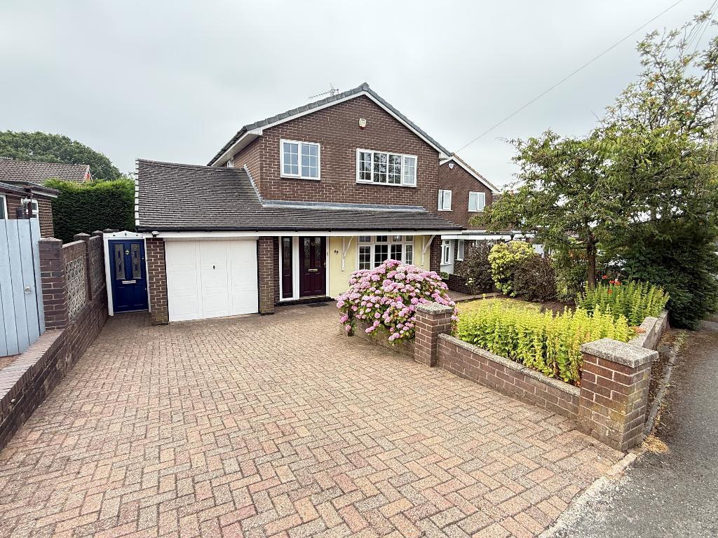 Main image of property: Chatsworth Drive, Werrington, Stoke on Trent, Staffordshire, ST9 0PA