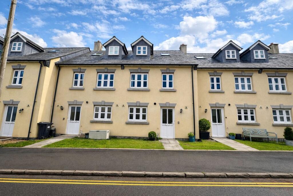 Main image of property: Honddu Court, Brecon, LD3