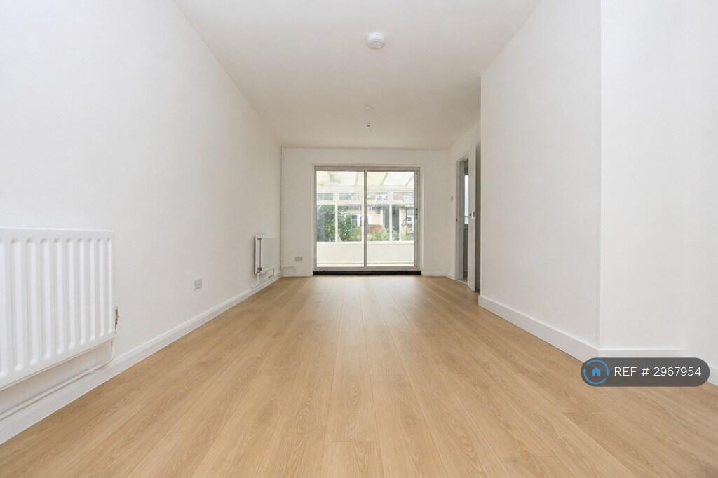Main image of property: Fallowfield, Chatham, ME5