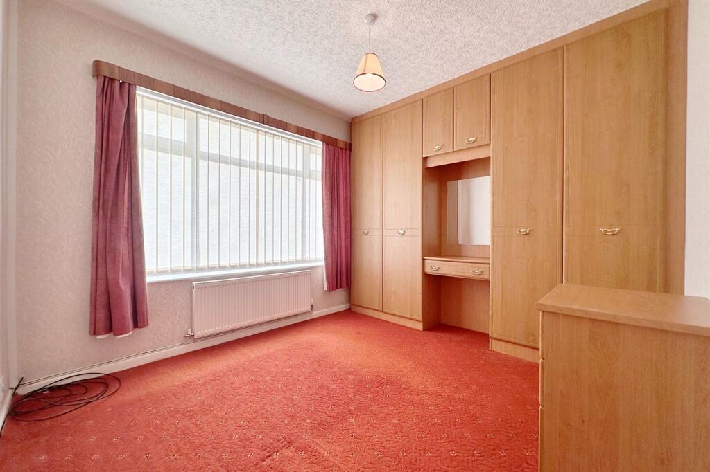 Parklands Way, Poynton, SK12 photo 3