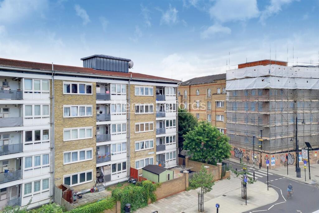 Apartment in London - View 4