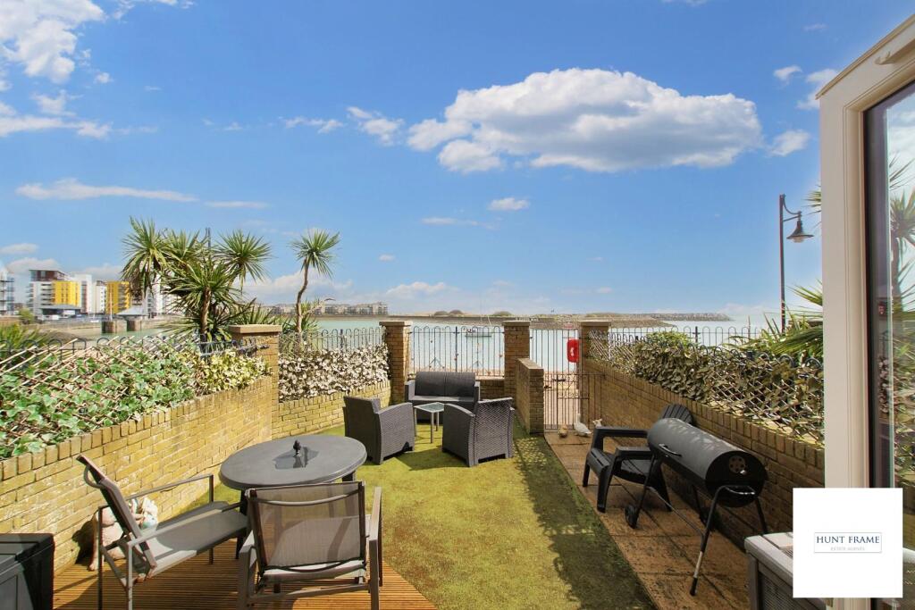 House in Brighton - View 2