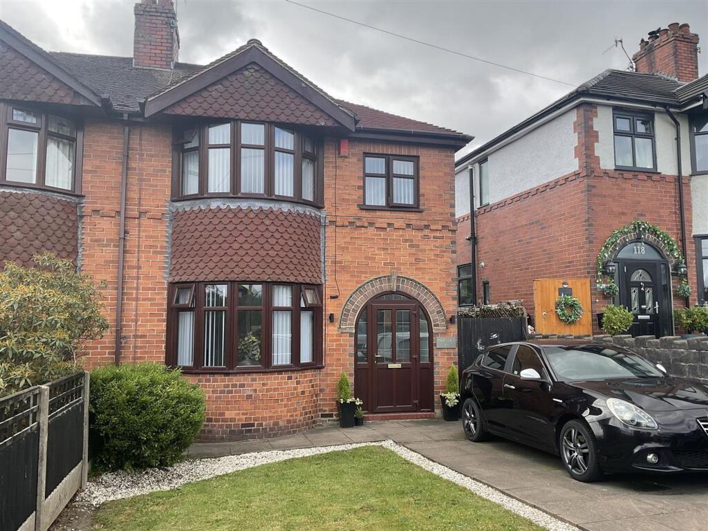 House in Stoke-on-Trent - View 2