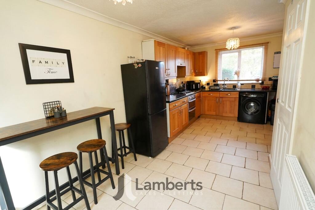 House in Redditch, Worcestershire - View 5